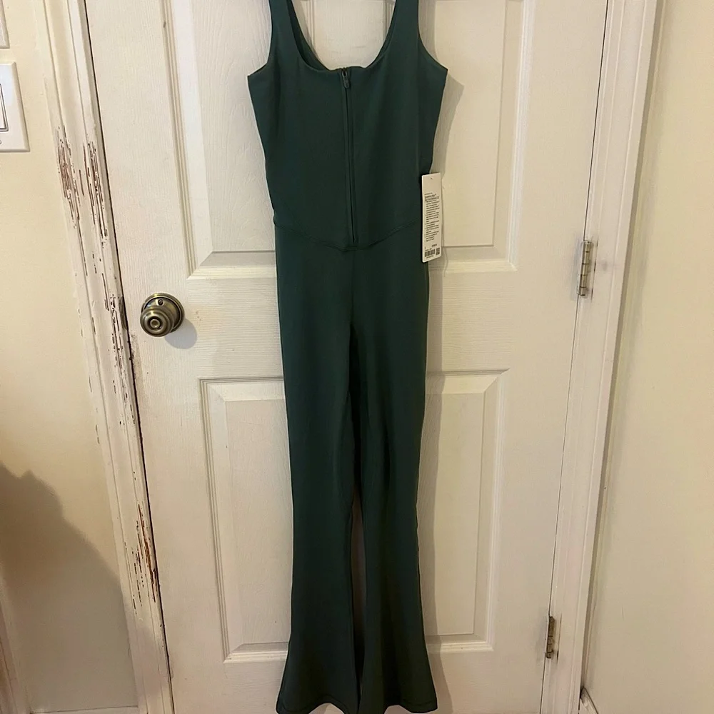 Lululemon align zip front bodysuit 32 mini flare size 2 - Picture 3 of 6